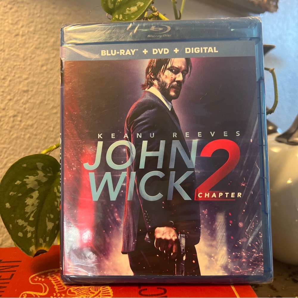 John Wick: Chapter 2 [Blu-ray] DVDs New Sealed